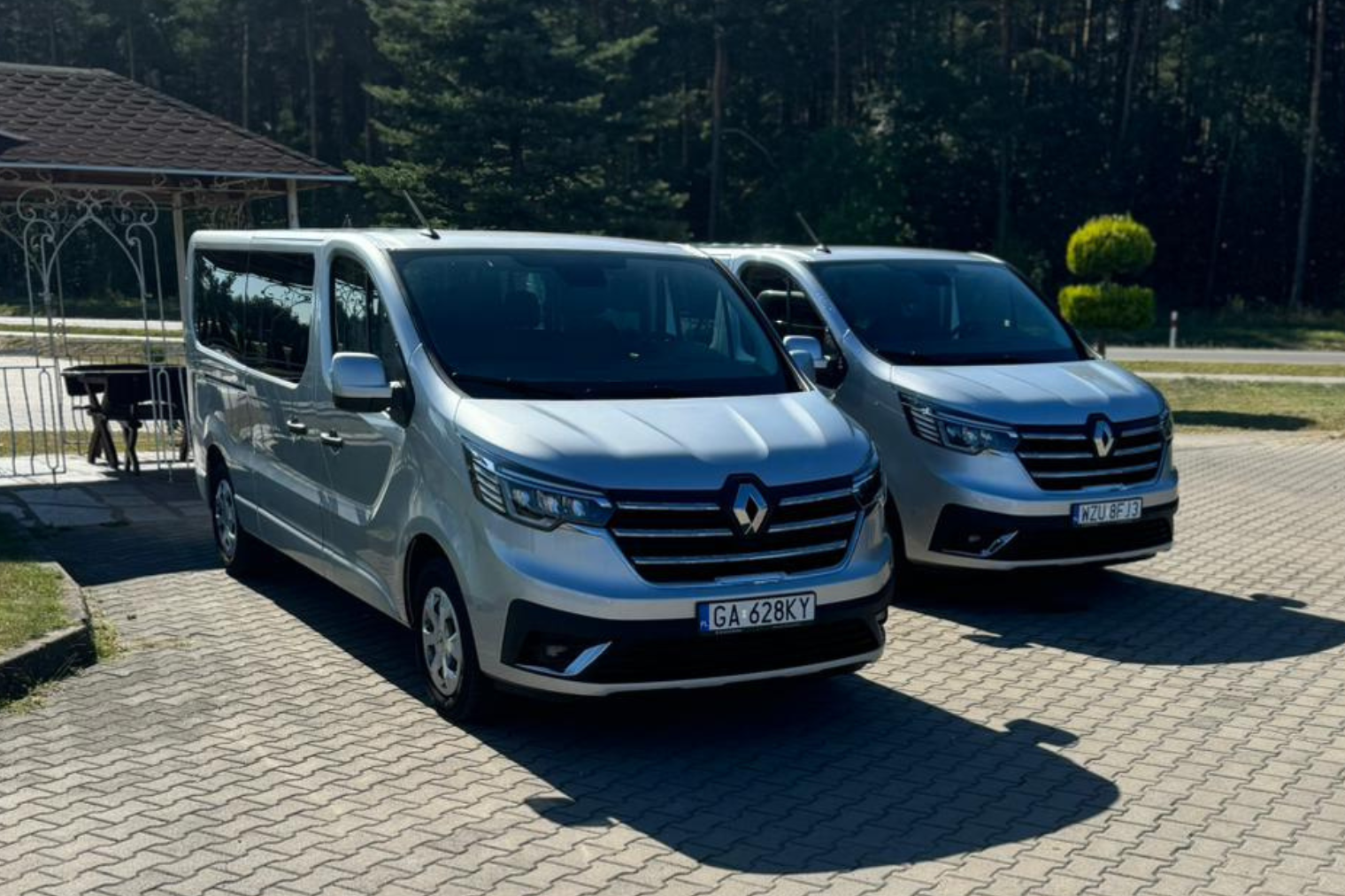 wynajem busów Purzycki – komfortowe przewozy dla grup